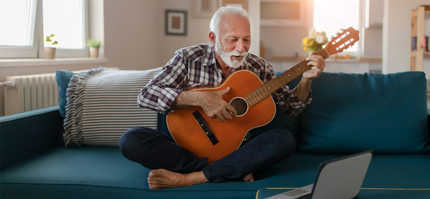 8 músicas que falam sobre tempo, idade e envelhecer