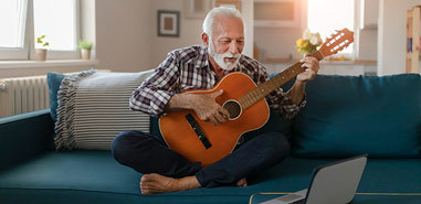 8 músicas sobre tempo, idade e envelhecer